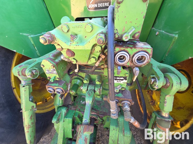 john-deere-8630-image-10