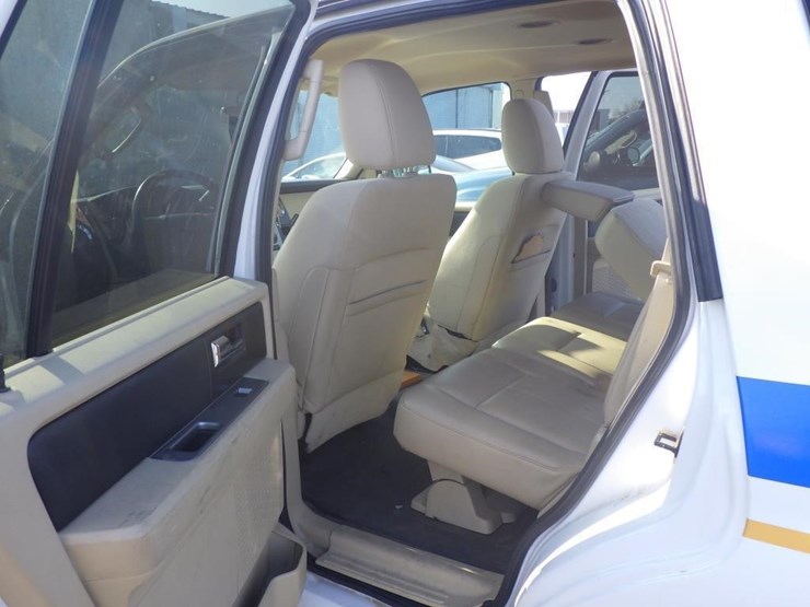 ford-expedition-image-7