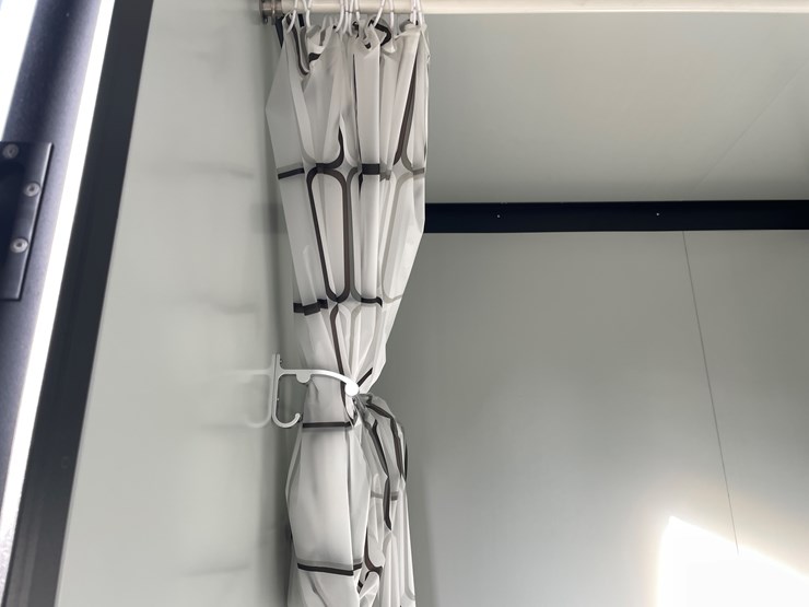 #2499-•-new-kj-portable-restroom-with-shower-image-14