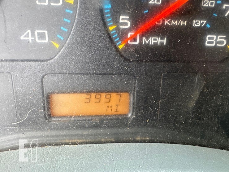 international-workstar-7300-image-24