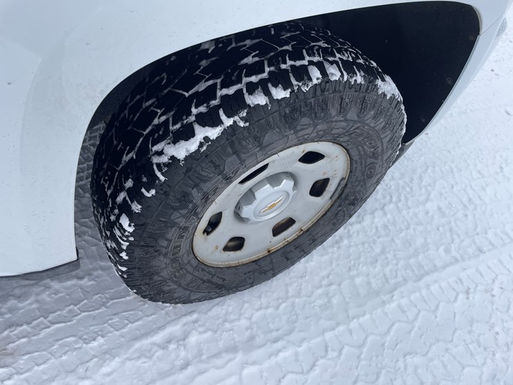 #1167-•-2016-chevrolet-colorado-pickup-truck-(has-wi-title)-image-8