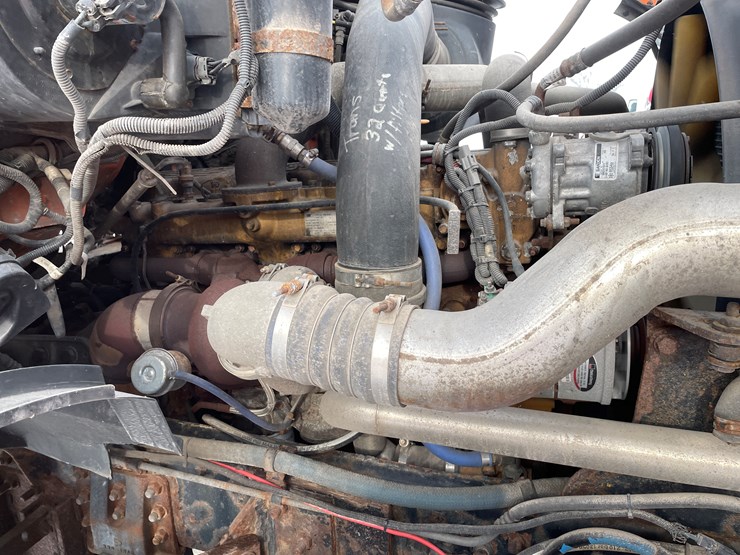 #1164-•-2004-sterling-plow-truck-(has-mn-title)-image-20