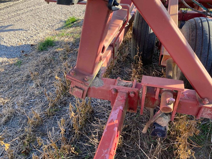 case-ih-4300-image-24