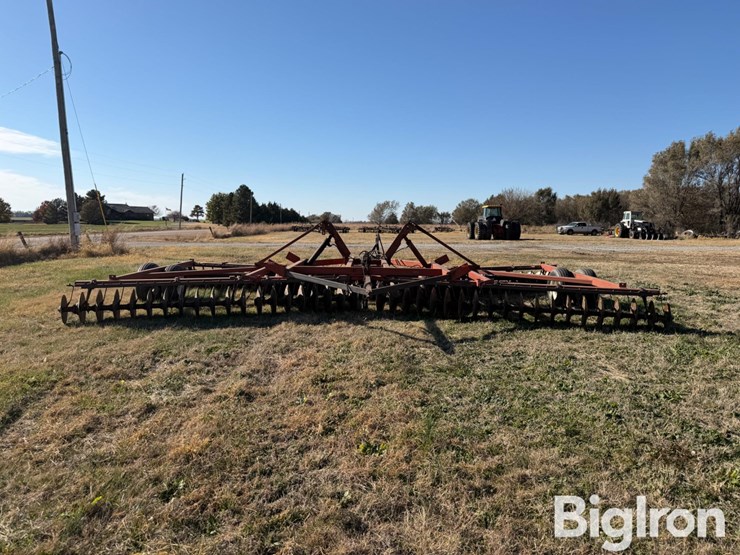 international-490-image-6