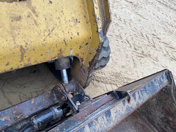 caterpillar-279d-image-24