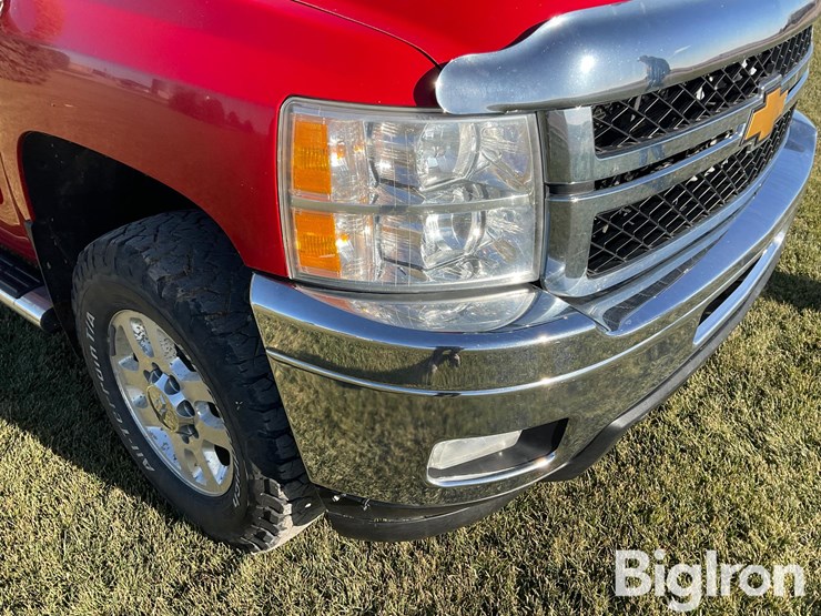 chevrolet-silverado-2500-image-15