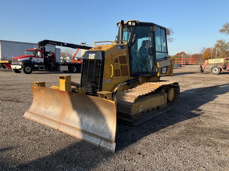 caterpillar-d3k2-lgp-image-1