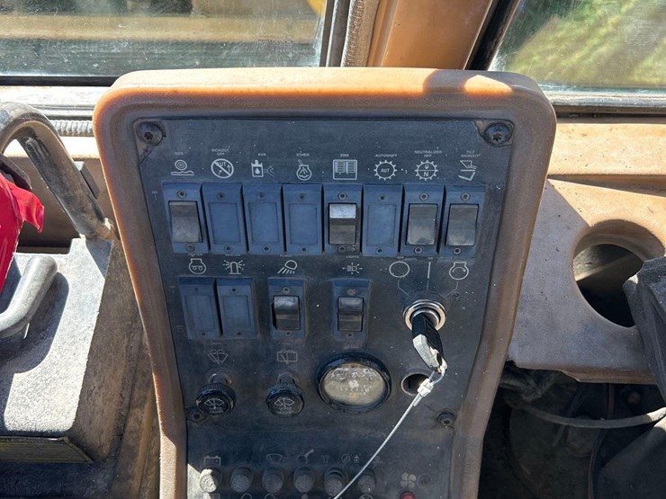 caterpillar-it18-image-21