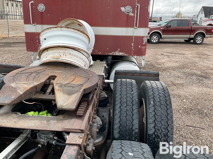 1980-kenworth-w900-image-20