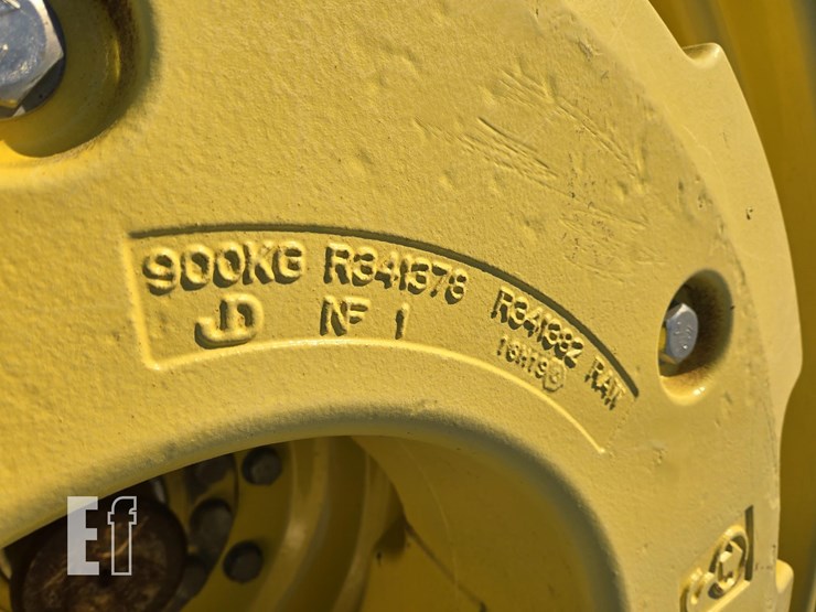 john-deere-8370r-image-8