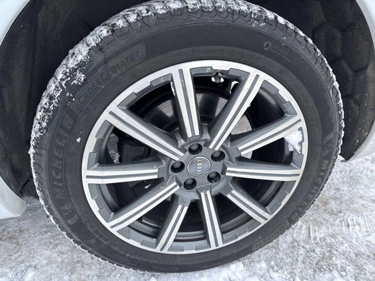 2017-audi-q7-image-8