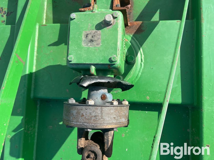 john-deere-717-image-11