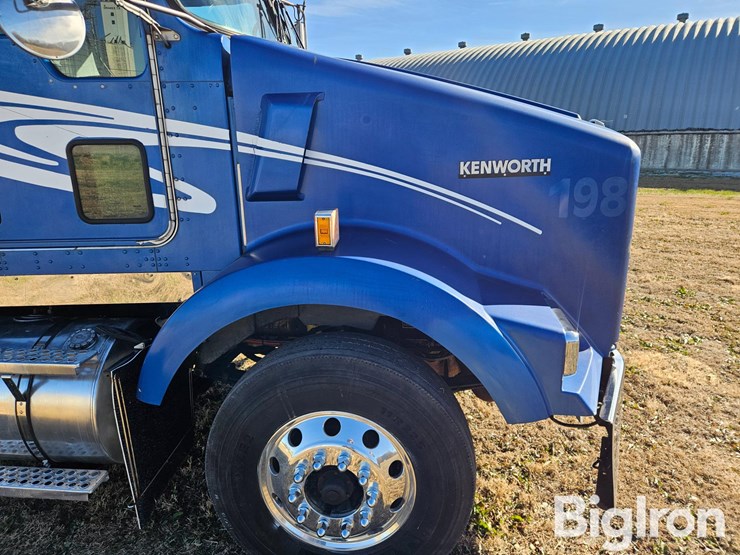 2007-kenworth-t800-image-12
