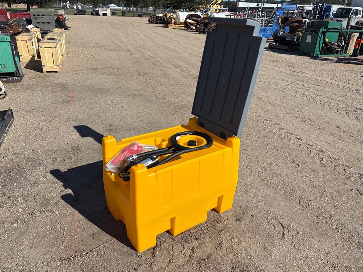 #3517-•-fuel-delivery-tank-with-pump-image-1
