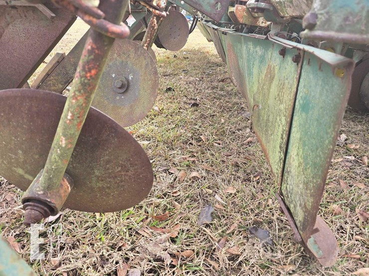 john-deere-7100-image-10