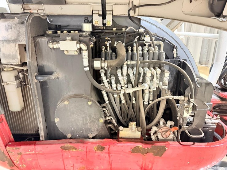 takeuchi-tb230-image-20