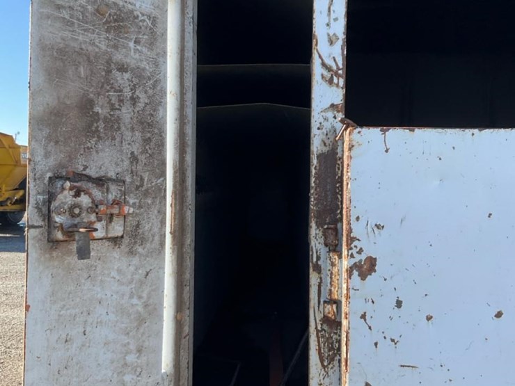 gmc-topkick-image-32