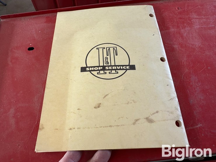 i&t-shop-service-massey-ferguson-parts-book-image-7