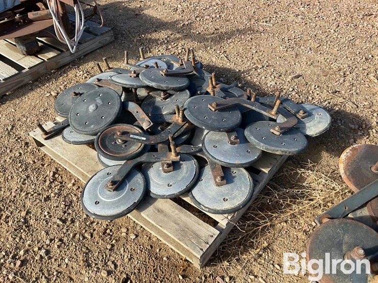 john-deere-750-image-3