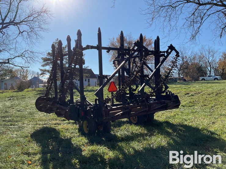 precision-planting-inc-3200-rolling-harrow-image-7