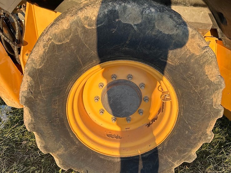 volvo-bl70b-image-11