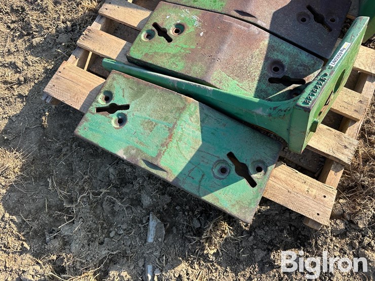 john-deere-10-image-14