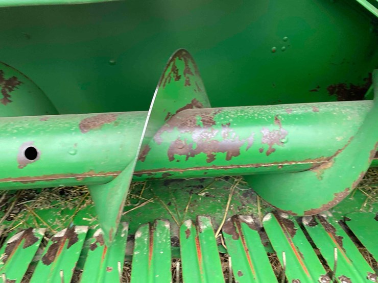 john-deere-14t-image-24