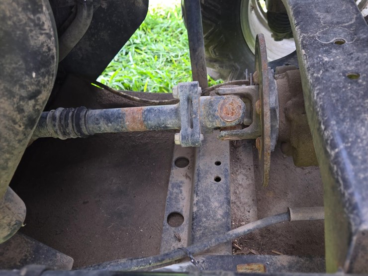 arctic-cat-650-h1-image-16