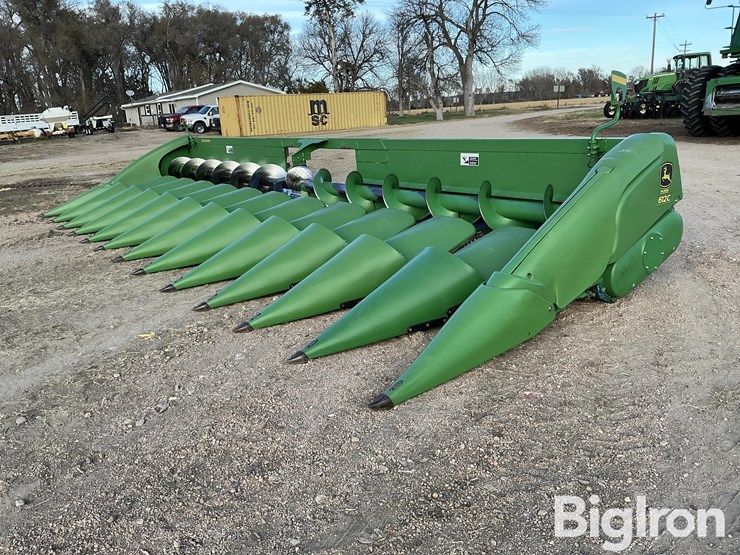 john-deere-612c-image-1