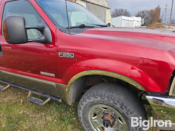 ford-f250-lariat-image-19