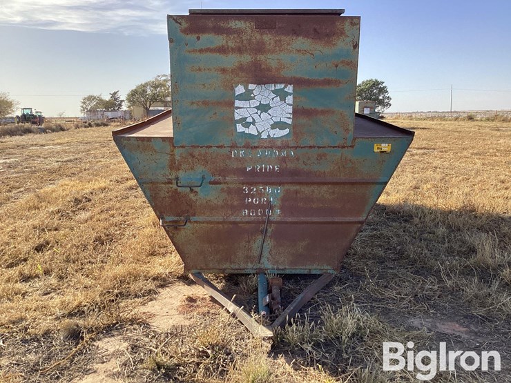 oklahoma-pride-325-bu-t/a-feeder-wagon-image-2