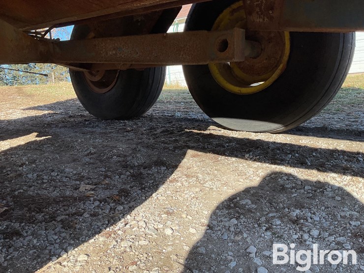 better-built-3150-am-liquid-manure-spreader-image-17