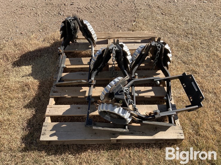 john-deere-banded-row-cleaners-image-2