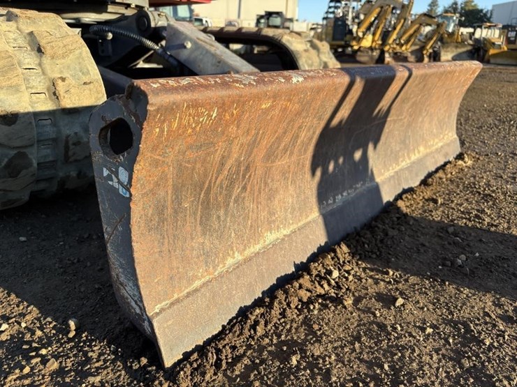 takeuchi-tb230-image-10