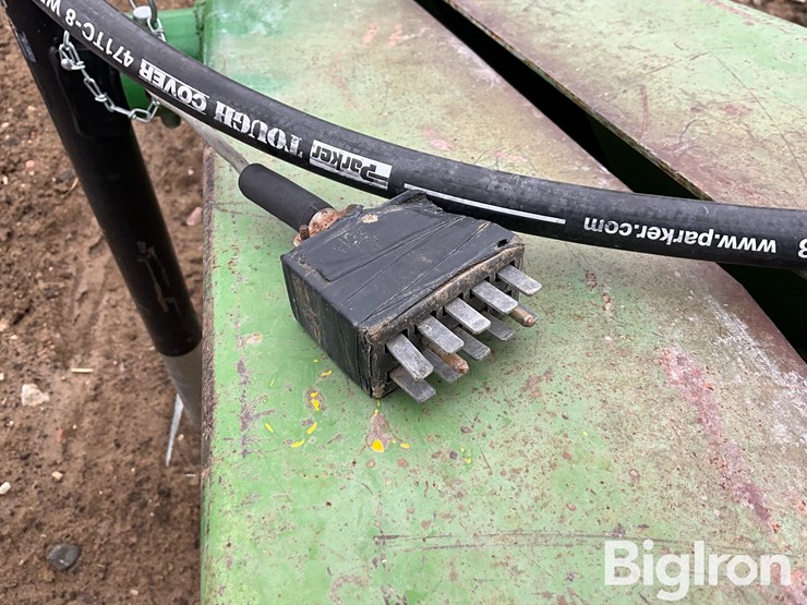 john-deere-7000-image-12