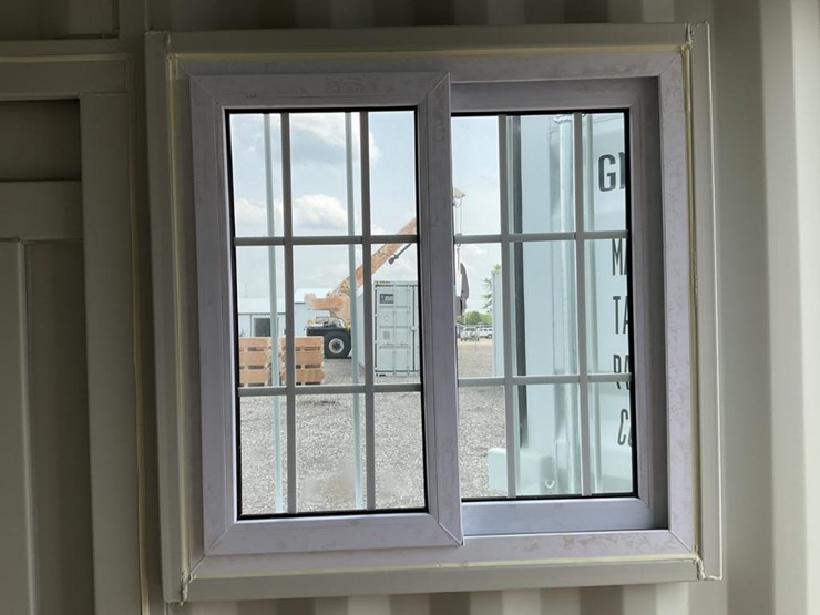 #4019-•-one-trip-9'-mini-container-image-15