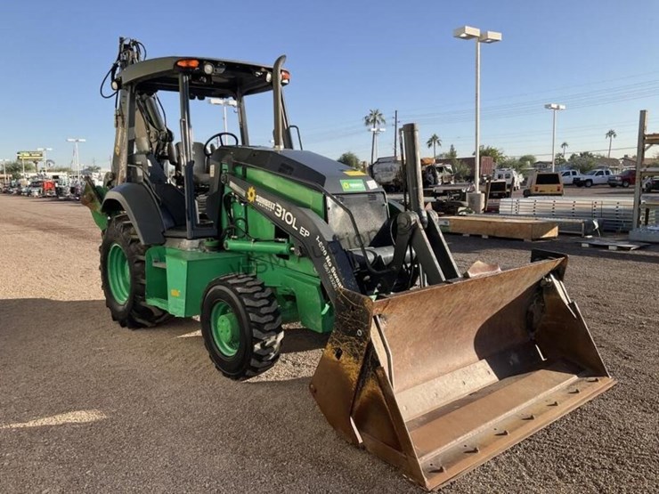 2018-deere-310l-ep-image-4