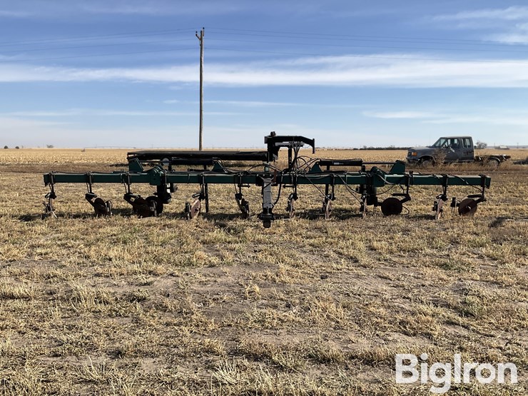 caterpillar-30-image-6