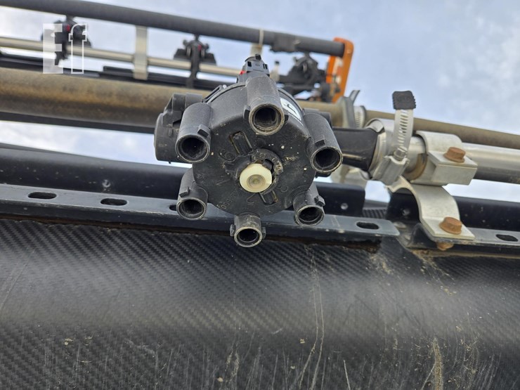 john-deere-r4045-image-49