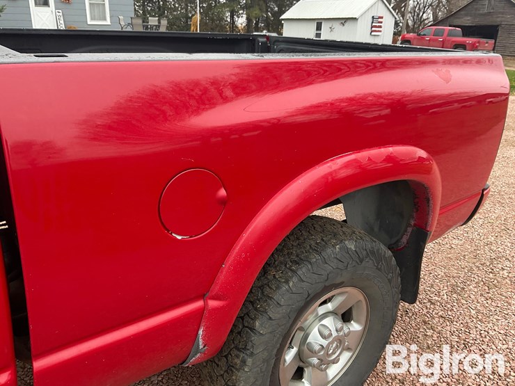 dodge-ram-2500-image-11