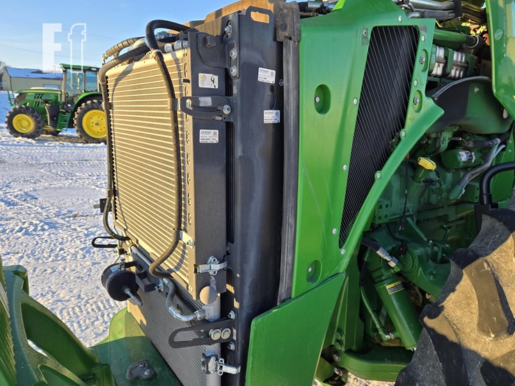 john-deere-8370r-image-23
