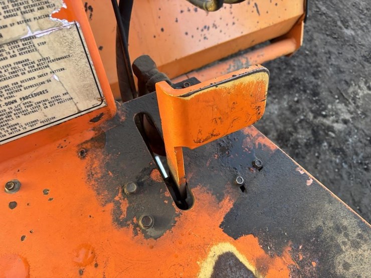 lay-mor-8hc-image-22