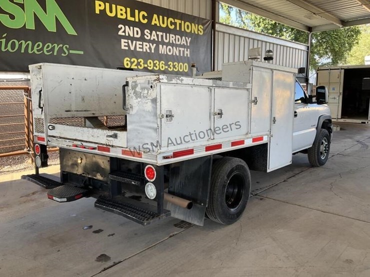 2006-chevrolet-silverado-3500-image-7