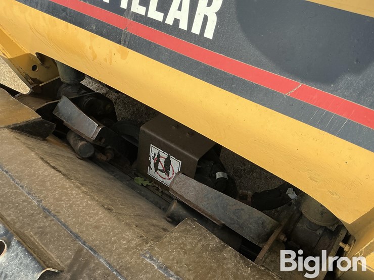 caterpillar-247b-image-14