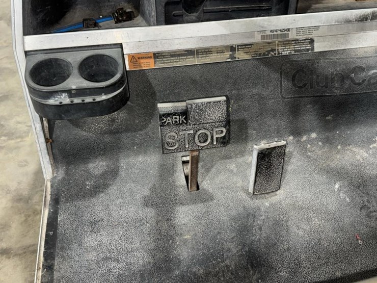 #2350-•-electric-golf-cart*-image-6