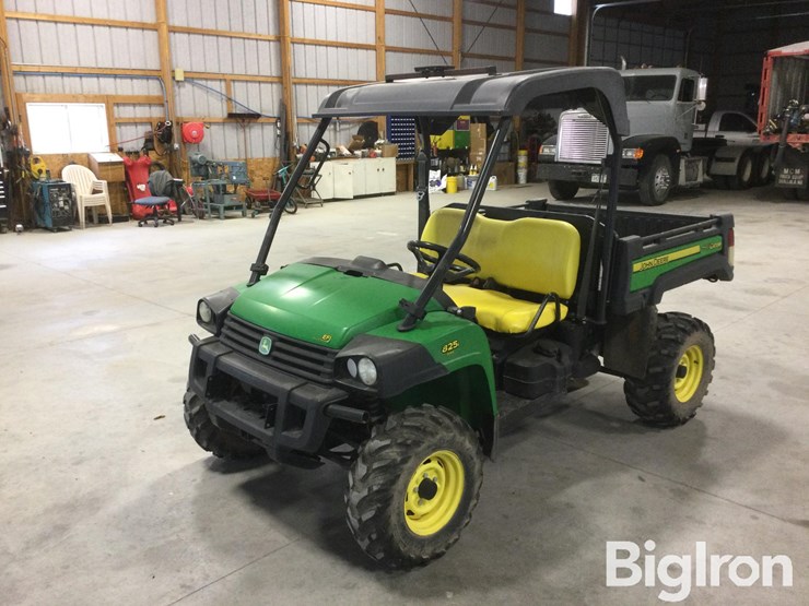 john-deere-gator-image-1
