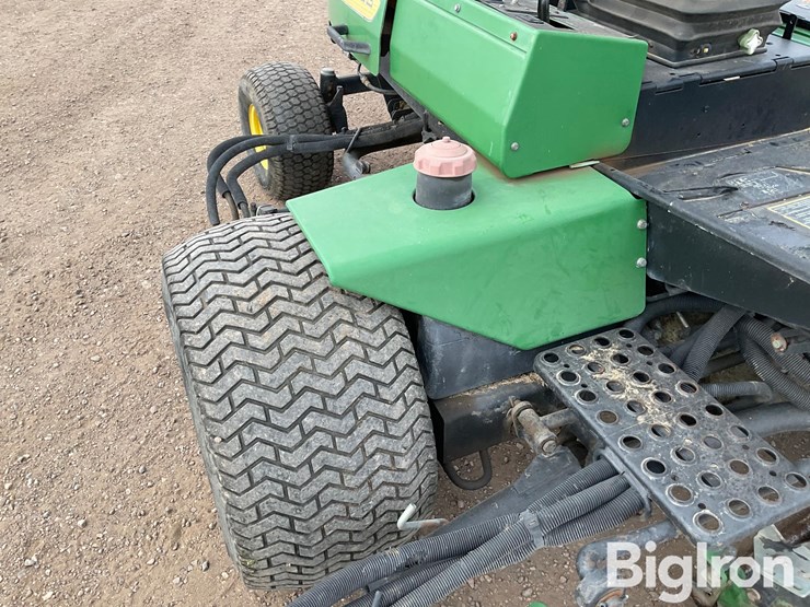 john-deere-3235b-image-16