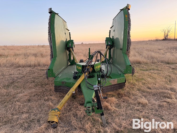 2022-john-deere-fc20r-image-2