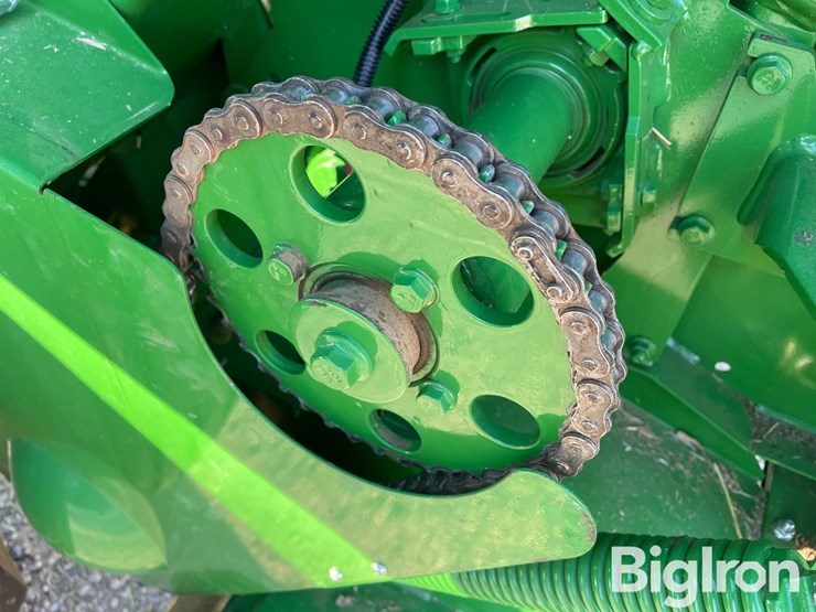 john-deere-560m-image-20