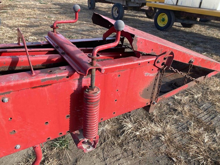 new-holland-316-image-19